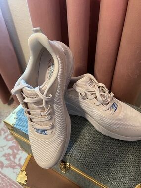 Skechers Women's Blush Pink Athletic Sneakers